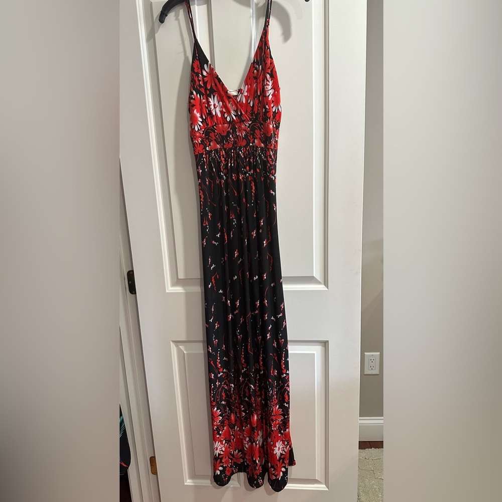 Floral Black and Red Maxi Dress